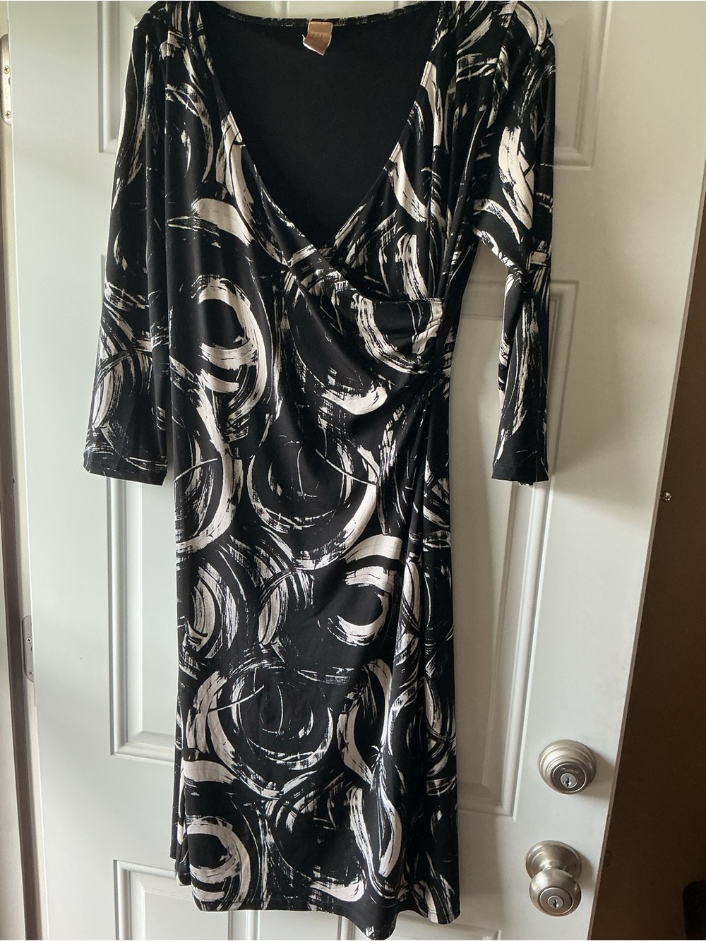 Long Elegant Legs Black Wrap-Style Midi Dress with White Brushstroke Print